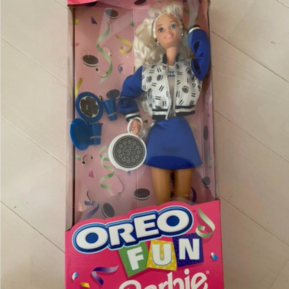 Barbie Oreo Fun Doll in Blue Outfit